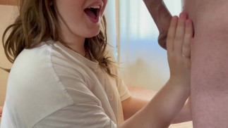 ИДЕАЛЬНЫЙ НЕБРЕЖНЫЙ МИНЕТ, ОН КОНЧАЕТ ТАК БЫСТРО