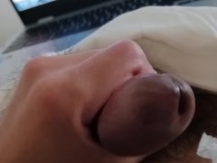Masturbating to Luna Rouge