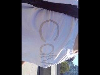 salutations courtes et sexy sur le vélo