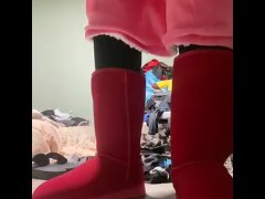 Ugg Model - Screenshot 16 of 16 - Boots