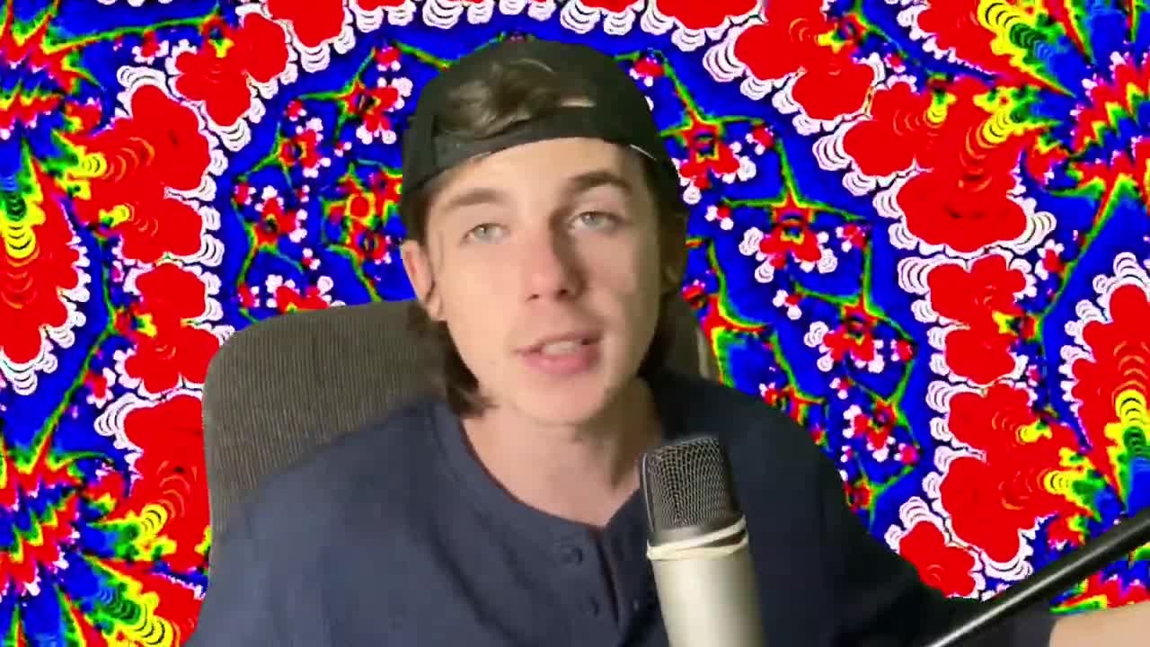 I played zomboid but it’s the walking dead