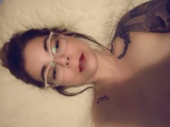 Momma vaping 😈 - Screenshot 5 of 16 - Big Boobs