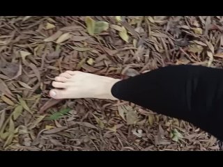 🦶 🤩 😘 🍂 🍁