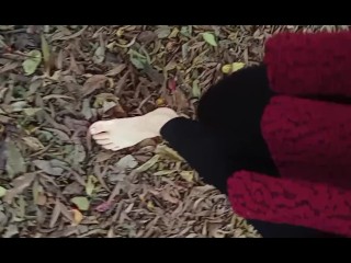 🦶 🤩 😘 🍂 🍁