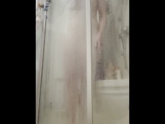 Камера в ванной. сводной сестрой как она моется в душе и играется с собой - Screenshot 8 of 16 - First Time Anal