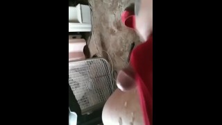 Enorme cumshot door slips