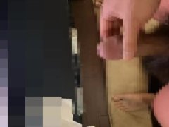 小太り男性が画面に向かって大量に射精(#^^#) - Screenshot 8 of 16 - 射精