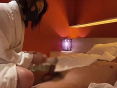 ドM男のおちんちんをローションガーゼで亀頭責めしてあげたら敏感になりすぎて悶絶絶頂で大量射精　手コキ　ザーメン　調教　デカチン　大量精子　かわいい　素人　カップル　投稿　個人撮影　日本人　えむゆみ - Screenshot 15 of 16 - Japanese