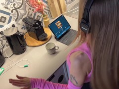 Цюнька Повернулась у Херсон Заради Чпока з Дворовим Васьком🤤- Bunny Rabbitss 1/16