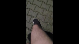 Passeio noturno pela vizinhança