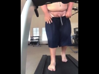 Chub Gets Horny while Exercising