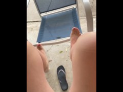 Squirting outside - Screenshot 4 of 16 - Outside