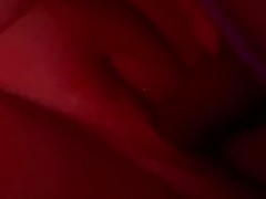 Quick Orgasm Before Bed - Screenshot 2 of 16 - Dildo