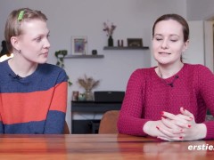 Ersties - Fan Girl Emma K heißes Date mit Porno-Produzentin Sally B