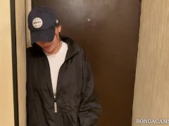 Трахнул разносчику пиццы. Она не устояла перед моим предложением. (With subs) - Screenshot 2 of 16 - Squirting Orgasm