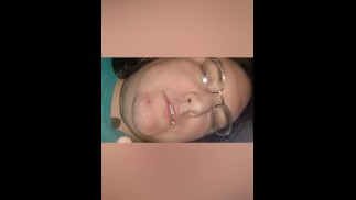 Шон кончает и ест кекс