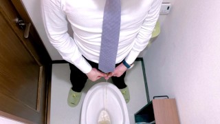 Good job today! Salaryman's urination scene *Note the volume
