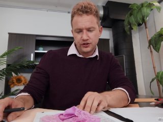 Desiree Dulce es una seductora hermanastra tetona (FULL: ouo.io/UA49AN)