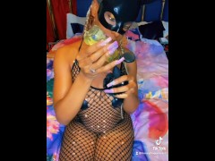 Anal Plug Tutorial - Screenshot 6 of 16 - Ebony