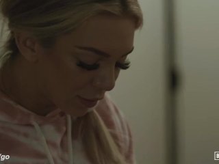STUD Nathan Bronson Gets His Shot With BUSTY PETITE Tiffany Watson screenshot number 2