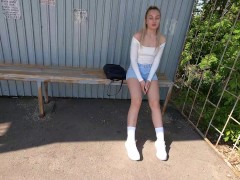 Девушка на остановке согласилась на секс за деньги да с новым знакомым на улице 4K - Screenshot 1 of 16 - Point Of View