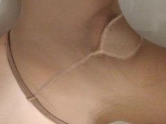 trans peeing in tan nylons dirty bathtub