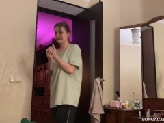 Ночевка с мачехой закончилась слюнявым отсосом (with subs) 1/16