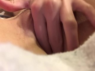 18 year girl plays with her pussy: only fans kelsmarie_girl
