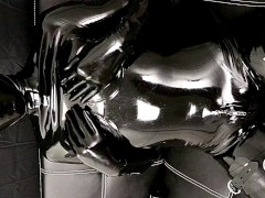 Rubberalien Trailer - Screenshot 6 of 16 - Latex