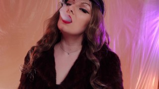 ASMR abrigo de piel fetiche, vapeando fumando con guantes cortos de cuero (Arya Grander)