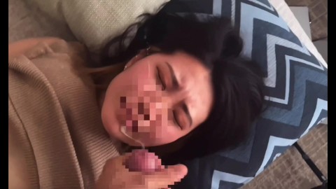 【Pov】Secretly inserting a big cock into my gf during her nap. Cum on face.