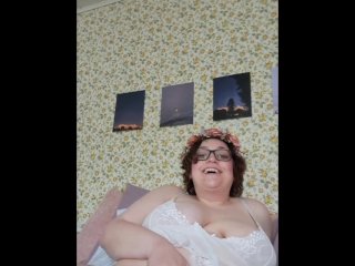 rubbing my pussy in my "sharp objects" inspired look