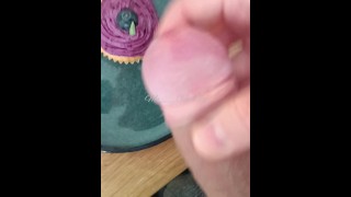 Sperma auf Cupcake