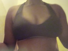 Bouncing boobies - Screenshot 9 of 16 - Ebony