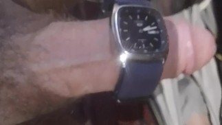 LOOK AT MY WATCH 😉