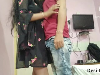 Indian College Hot Teen Girl Baise Par Son Petit Ami à L’hôtel, Pipe Romantique Viral Mms