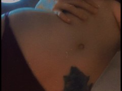 Red Light Special ❤️💋 - Screenshot 14 of 16 - Masturbation