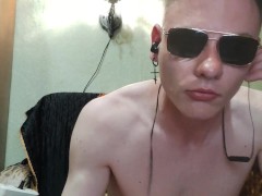 Cool guy playing with dick - Screenshot 2 of 16 - Cum