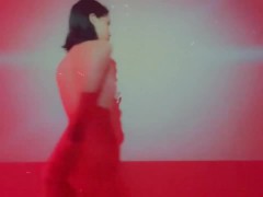 💚 petite slutty stoner babe smokes + plays 💚