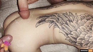 4k Ananas Films Star Michaela McKenzie baise un fan de Vancouver 2 énorme charge de sperme sur un beau cul