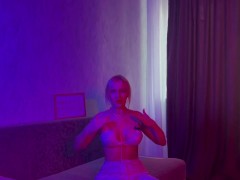 КАК СДЕЛАТЬ ЭРОТИЧЕСКИЙ МАССАЖ ЖЕНСКОЙ ГРУДИ - Screenshot 10 of 16 - Секс