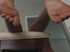 giantess clips - Screenshot 1 of 16 - Kink