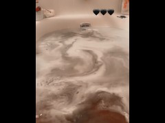 Bathtime - Screenshot 15 of 16 - Ebony