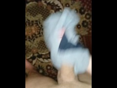 Кончил на трусики - Screenshot 14 of 16 - Small Dick