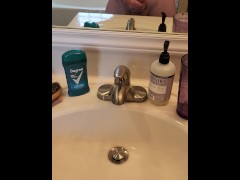 Jerking off in the bathroom mirror before I shower