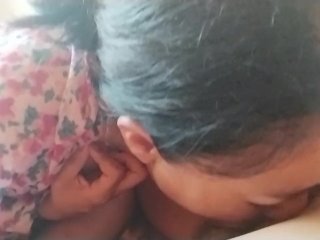 👅 Madurita Latina chupando profundo