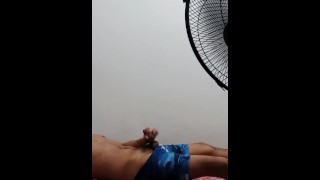 Hindi makatulong kayA nag jakol nalang