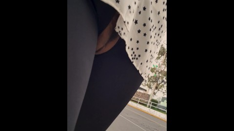 Flashing my Pussy on the Street