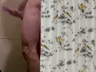 Polla Dura, Gran Paja En La Ducha.