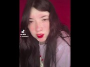 Preview 3 of ME QUEDO SOLA EN CASA Y ME PONGO A HACER  BAILES PARA TIK TOK ME CALIENTO Y TERMINO MASTURBANDOME